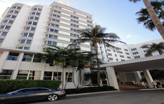 Cruise and Park hotel in Miami fl.