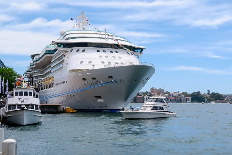 Sydney White Bay cruise terminal