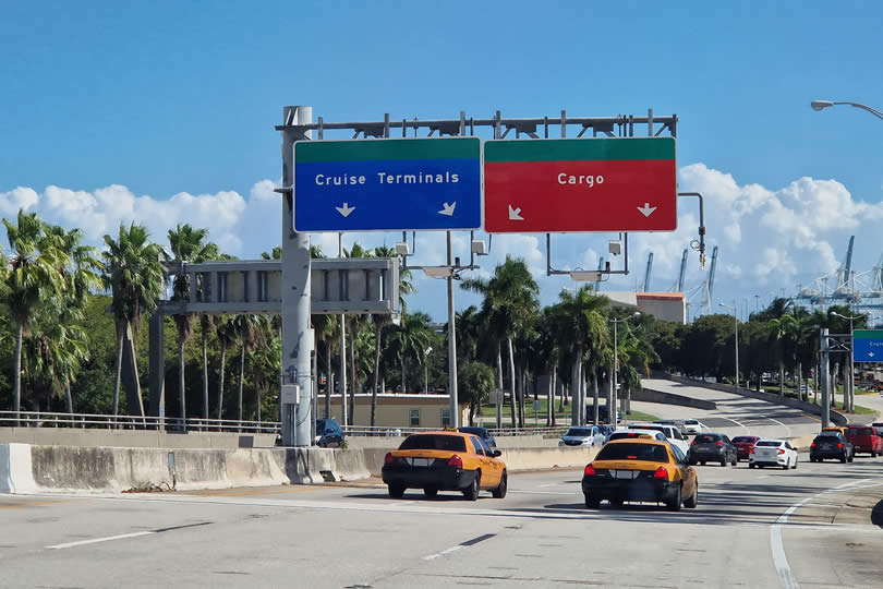 Driving to Port of Miami by taxi